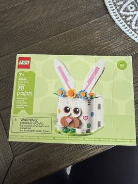 LEGO White Bunny Buildable Box with Pink and Multicolor Flower Accents